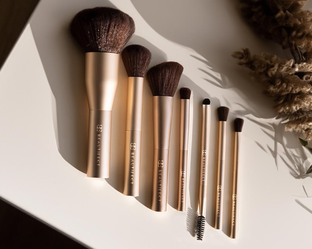 The Brush Kit Changing Makeup Forever