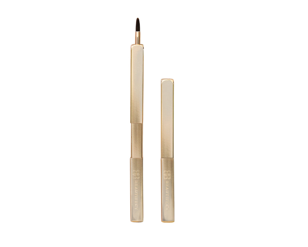 The Lip Contour Brush