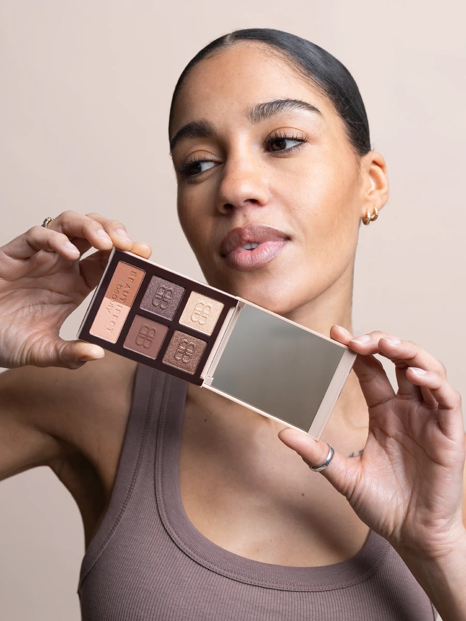 Nude Eyeshadow Palette