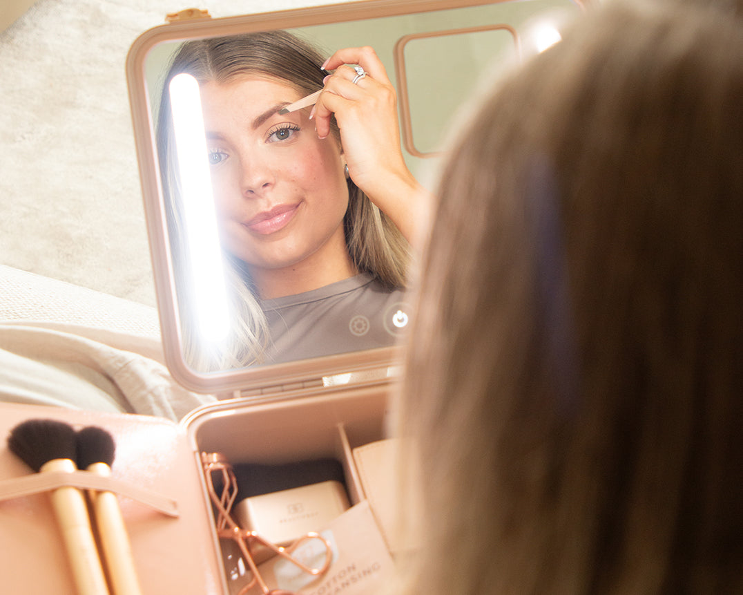 Signature Collection - White